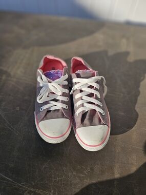 Converse All Star Low Top Women’s Sneakers Gray Pink Size 6 / EU 36.5